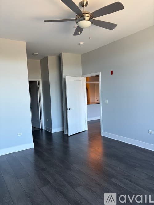 Wilmette Apartment: 617 Green Bay Rd