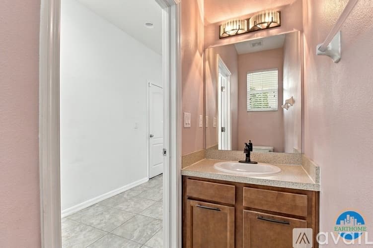 Riverview Townhome: 10406 Orchid Mist Ct