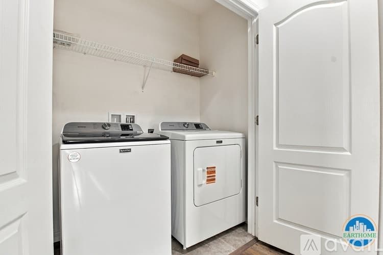 Riverview Townhome: 10406 Orchid Mist Ct