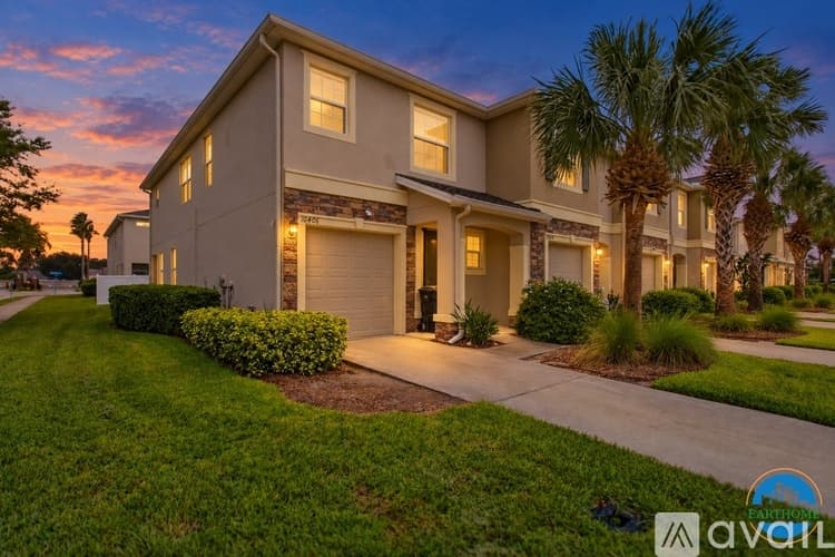 Riverview Townhome: 10406 Orchid Mist Ct