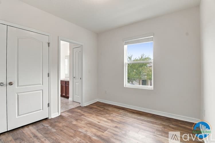 Riverview Townhome: 10406 Orchid Mist Ct