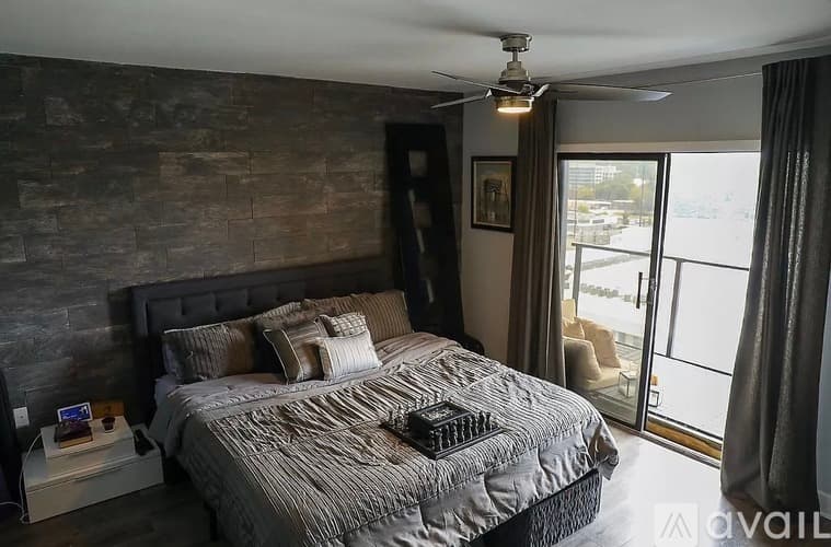Atlanta Condo: 1280 West Peachtree Street Northwest