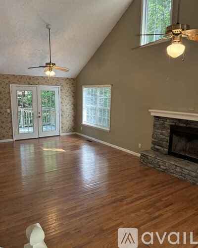 Demorest House: 155 Gator Hill Dr