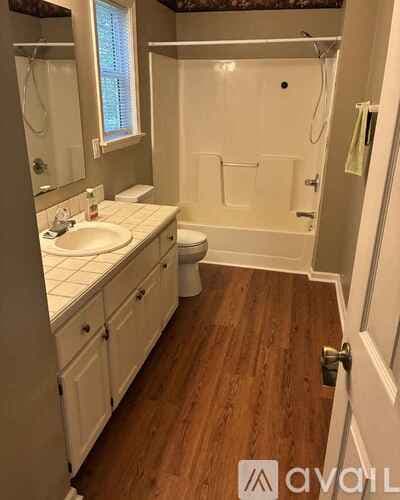 Demorest House: 155 Gator Hill Dr