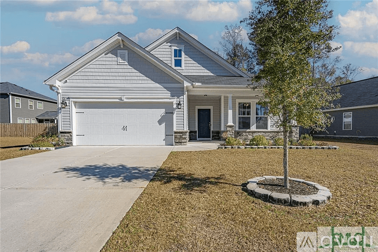 Pooler House: 2 Waterbuck Ct