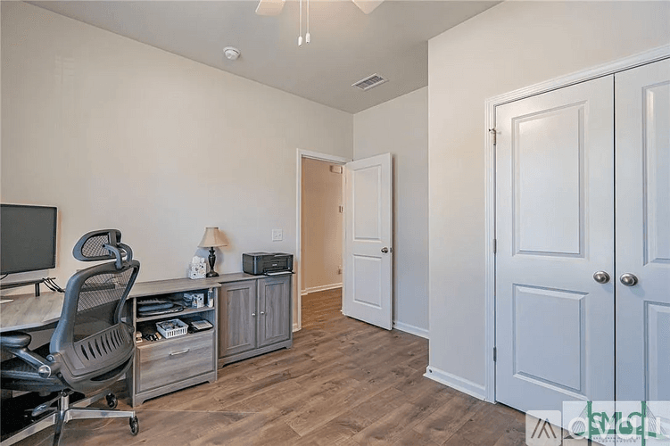 Pooler House: 2 Waterbuck Ct