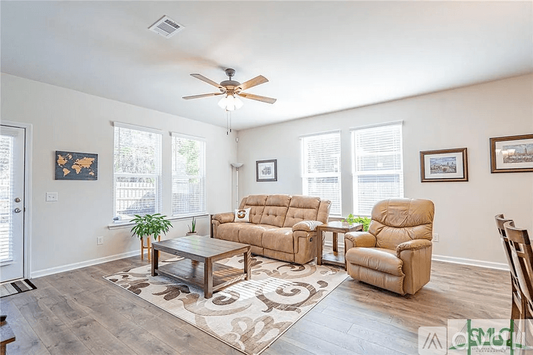 Pooler House: 2 Waterbuck Ct