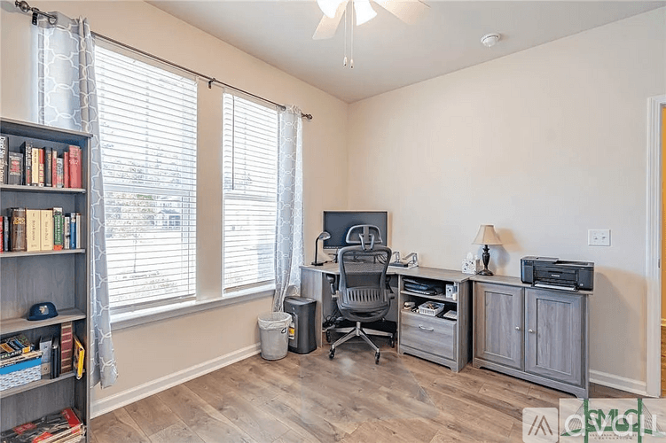 Pooler House: 2 Waterbuck Ct