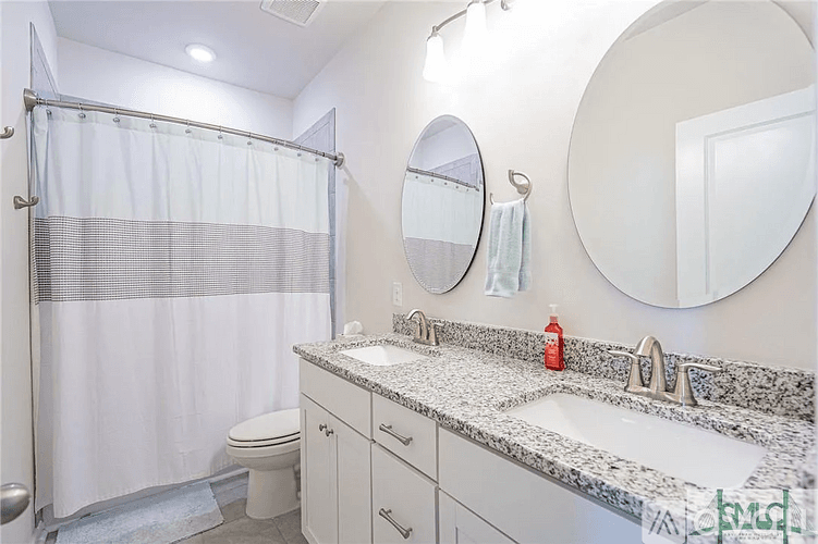 Pooler House: 2 Waterbuck Ct