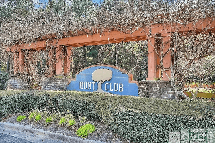 Pooler House: 2 Waterbuck Ct