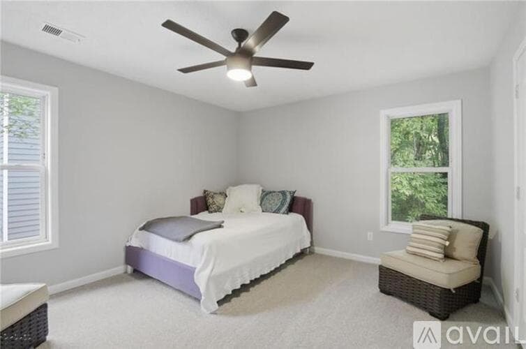 Smyrna Townhome: 4517 Coopers Creek Circle Southeast