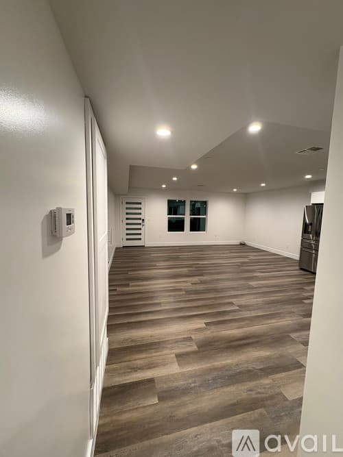 Bell Gardens Townhome: 6707 Otto Street