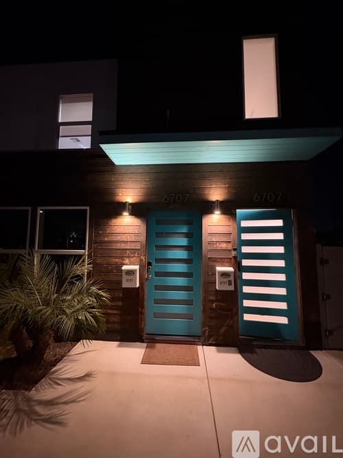 Bell Gardens Townhome: 6707 Otto Street