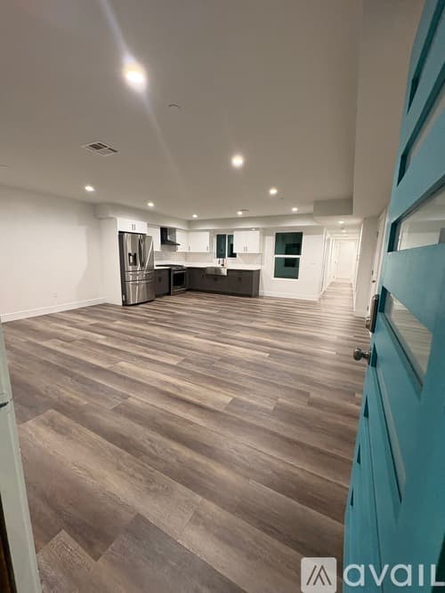 Bell Gardens Townhome: 6707 Otto Street