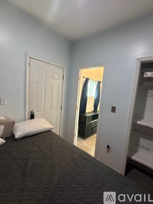 Atlanta House: 566 Cedar Avenue Northwest