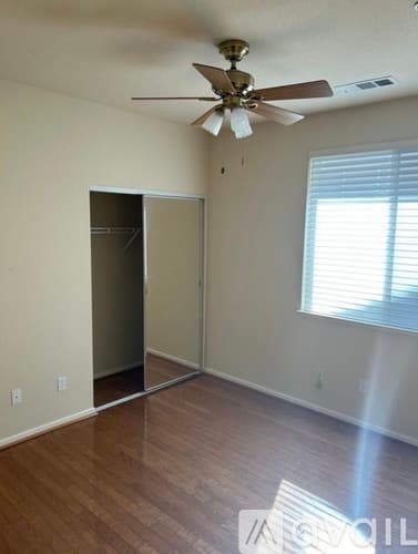 Brentwood House: 679 Stewart Way