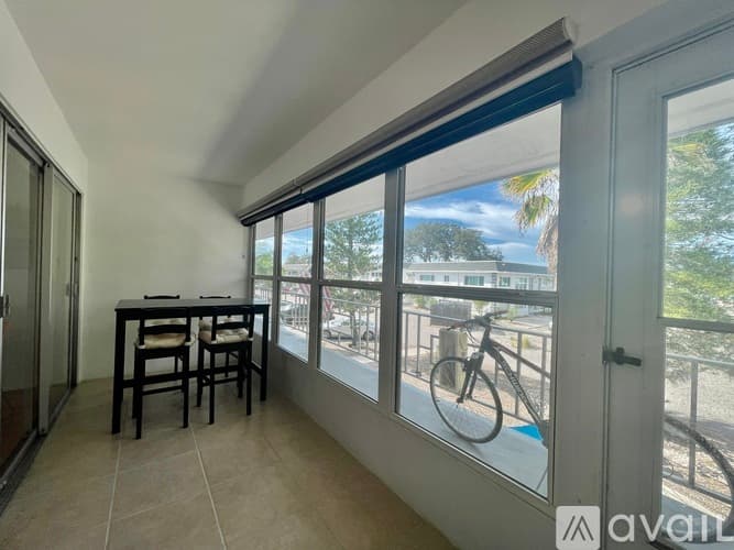 Clearwater Apartment: 1221 Drew St