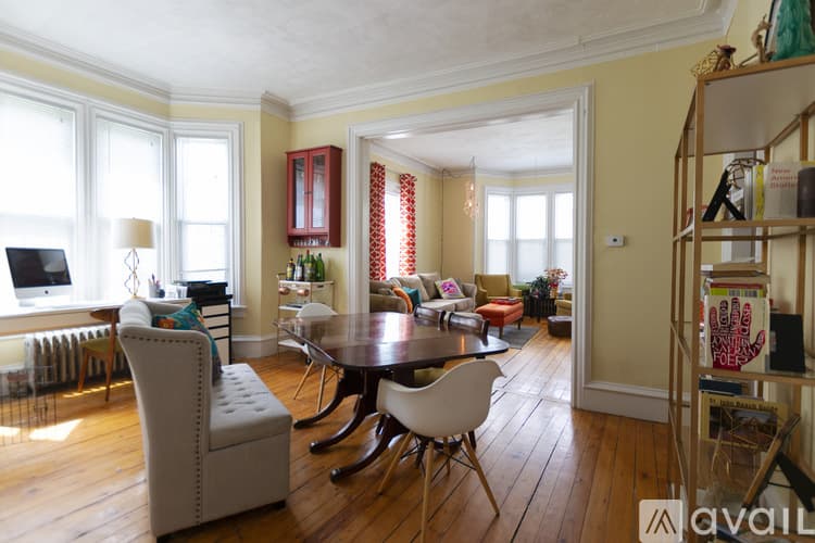 Providence Apartment: 75 Doyle Ave