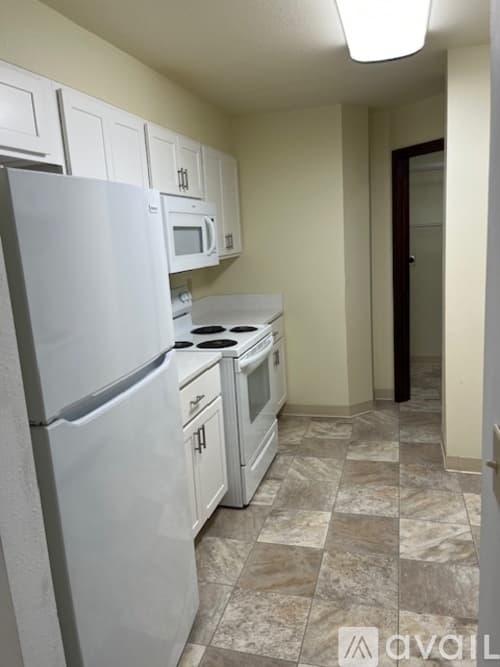 Jamestown Condo: 317 Fairmount Ave