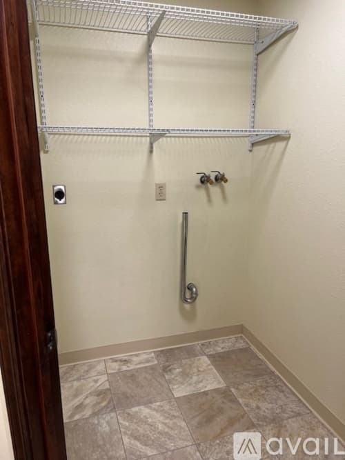 Jamestown Condo: 317 Fairmount Ave