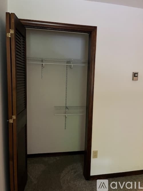 Jamestown Condo: 317 Fairmount Ave