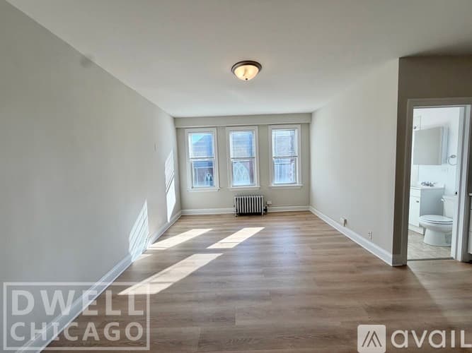 Chicago Apartment: 2600 N Kimball Ave