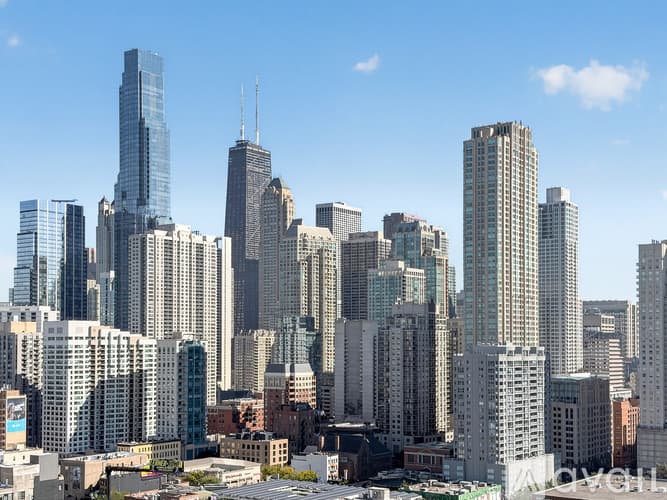 Chicago Apartment: 224 W Illinois St
