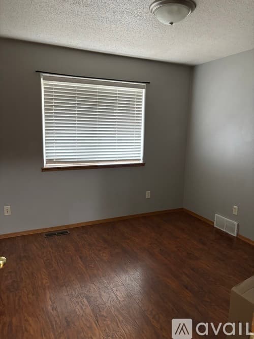 Sioux Falls House: 4401 West Antelope Drive