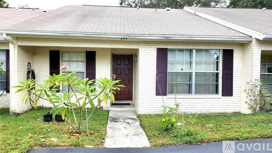 Safety Harbor House: 344 Bay Place
