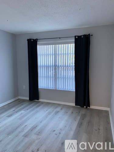 Safety Harbor House: 344 Bay Place