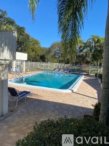 Safety Harbor House: 344 Bay Place