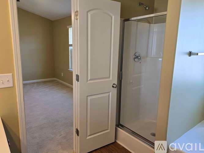 Raleigh House: 2901 Filbert Street