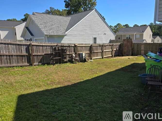 Raleigh House: 2901 Filbert Street