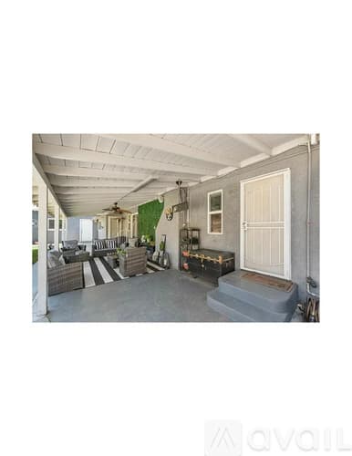 Fresno House: 1106 West Indianapolis Avenue