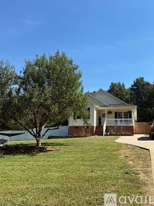 Lincolnton House: 1388 Willow Ridge Road