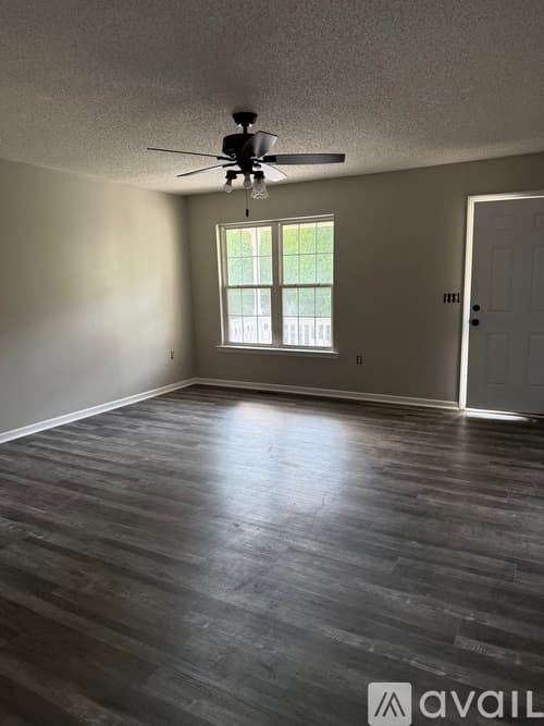 Lincolnton House: 1388 Willow Ridge Road