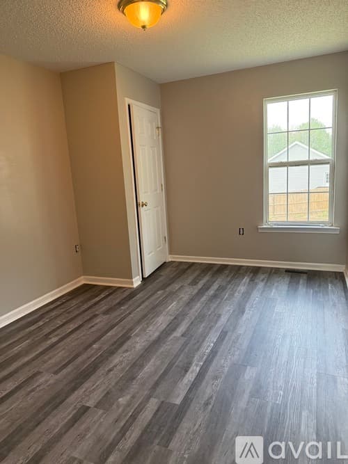 Lincolnton House: 1388 Willow Ridge Road