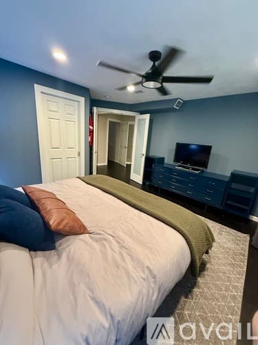 St. Louis House: 24 Marsally Drive
