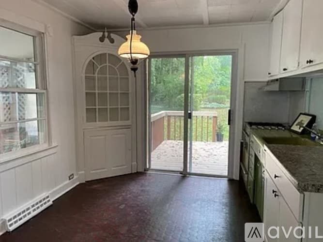 Ewing Township House: 230 Clamer Road