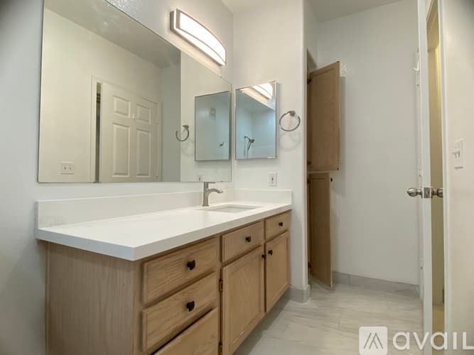 Scottsdale Condo: 4925 East Desert Cove Avenue