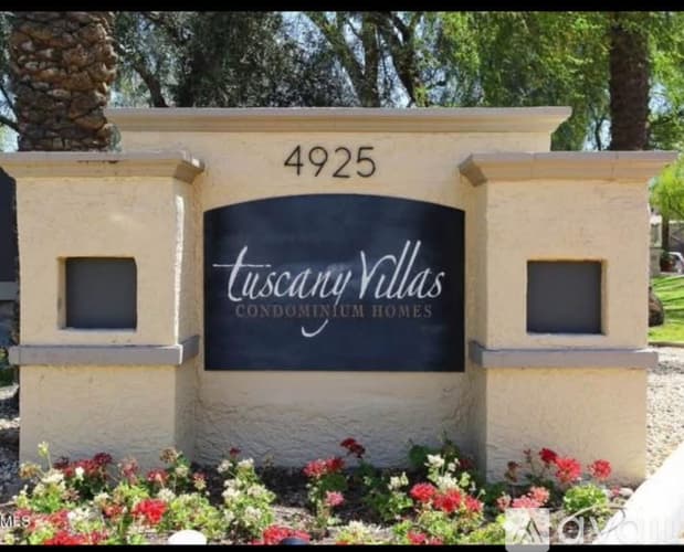 Scottsdale Condo: 4925 East Desert Cove Avenue