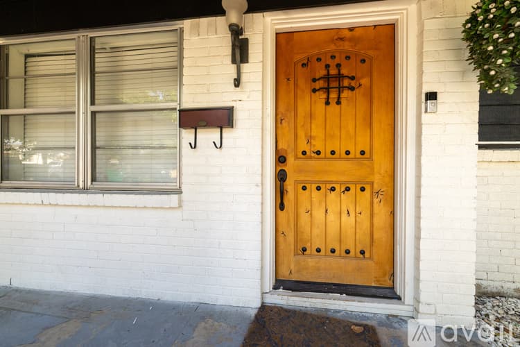 Haltom City House: 4400 Jane Anne St