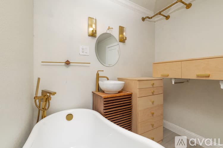 Haltom City House: 4400 Jane Anne St