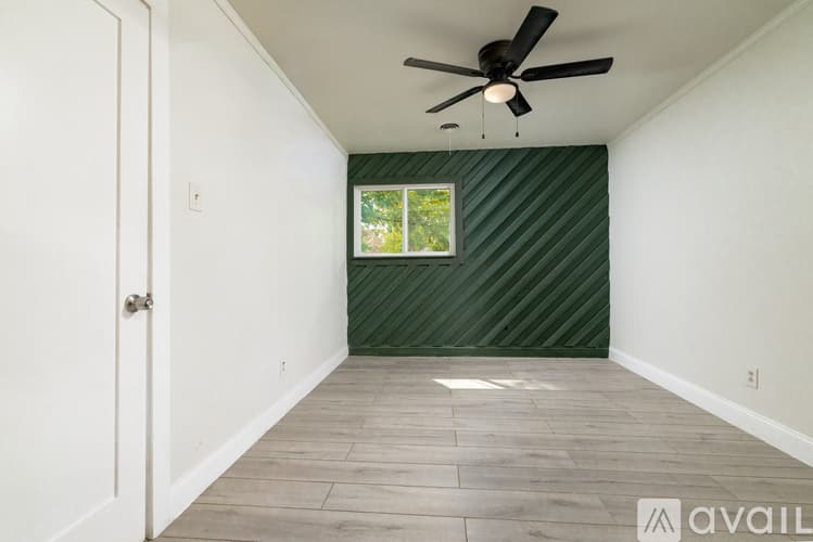 Haltom City House: 4400 Jane Anne St