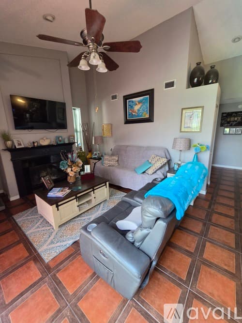 Hudson House: 13542 Summerwood Court
