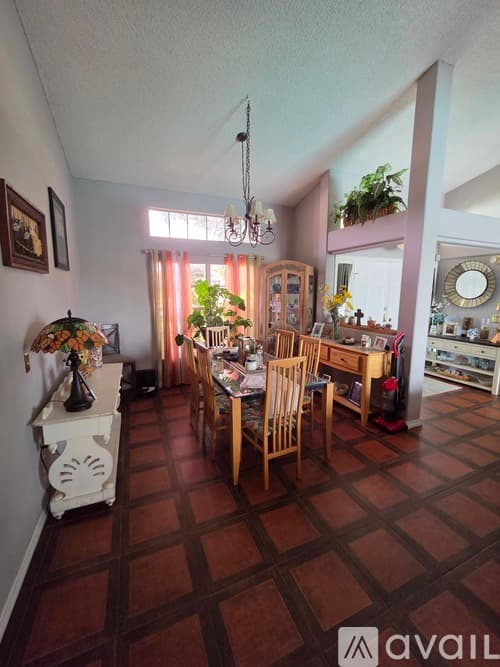 Hudson House: 13542 Summerwood Court