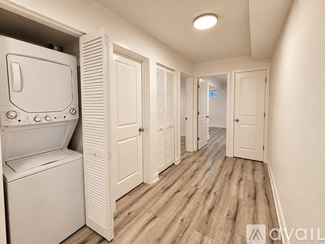 Chicago Apartment: 1344 W Ohio St