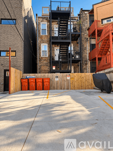 Chicago Apartment: 1344 W Ohio St