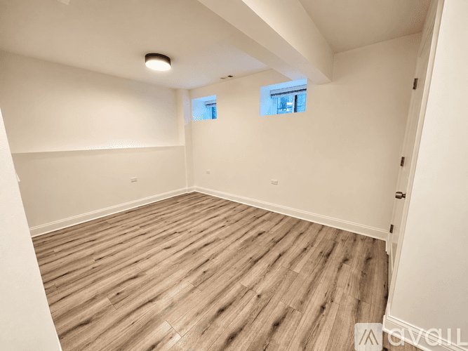 Chicago Apartment: 1344 W Ohio St