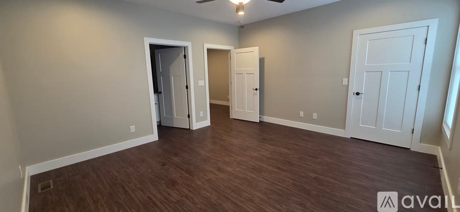 Cleveland House: 592 Westover Drive Southwest